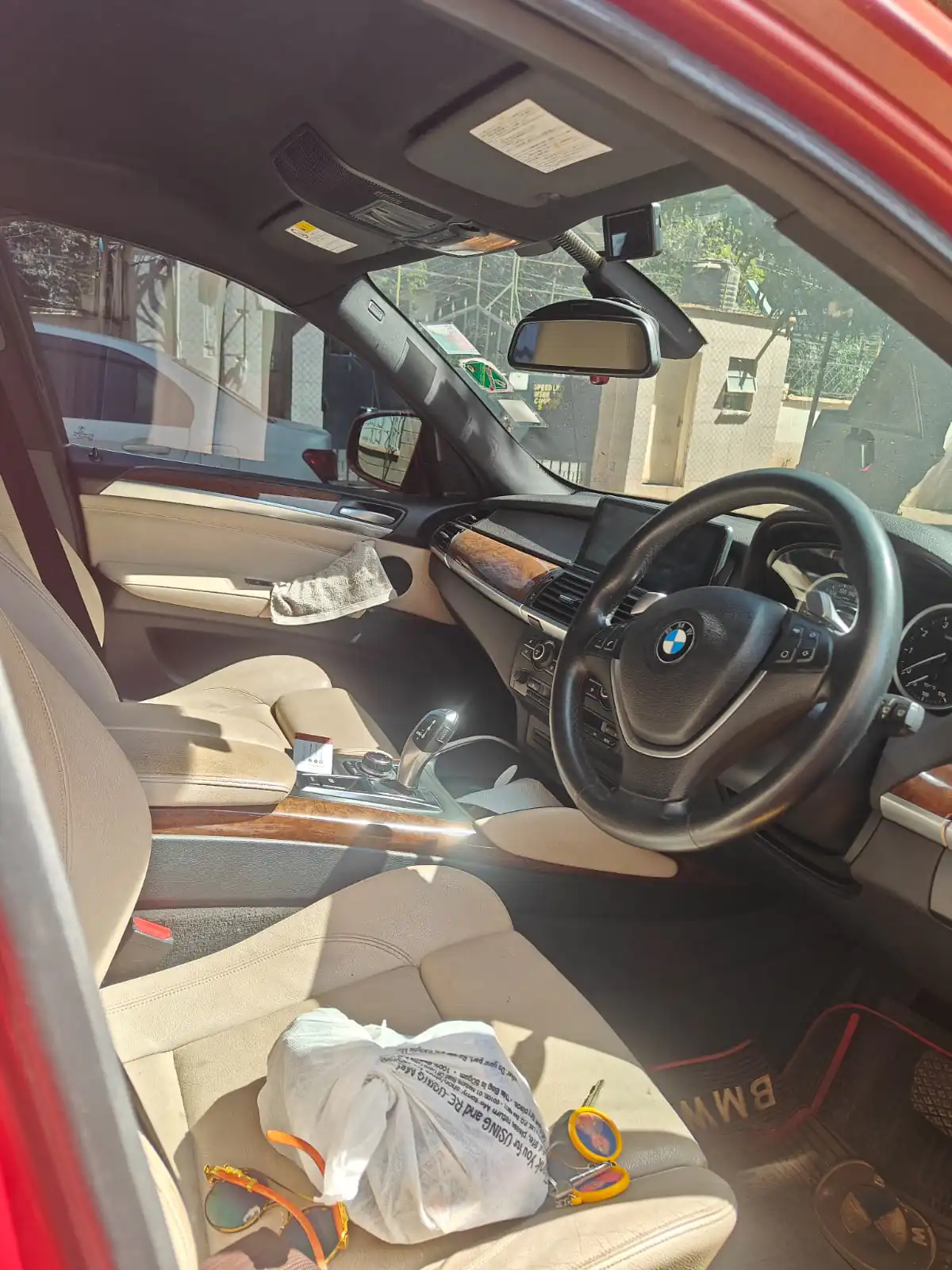 BMW X6 New Shape  QUICK SALE Asian Owner. Cars from 150K, 30% Deposit lipa pole pole. Hire purchase installments HP. UpTo 70% financing/finance NO CRB STATUS CHECK Trade in OK