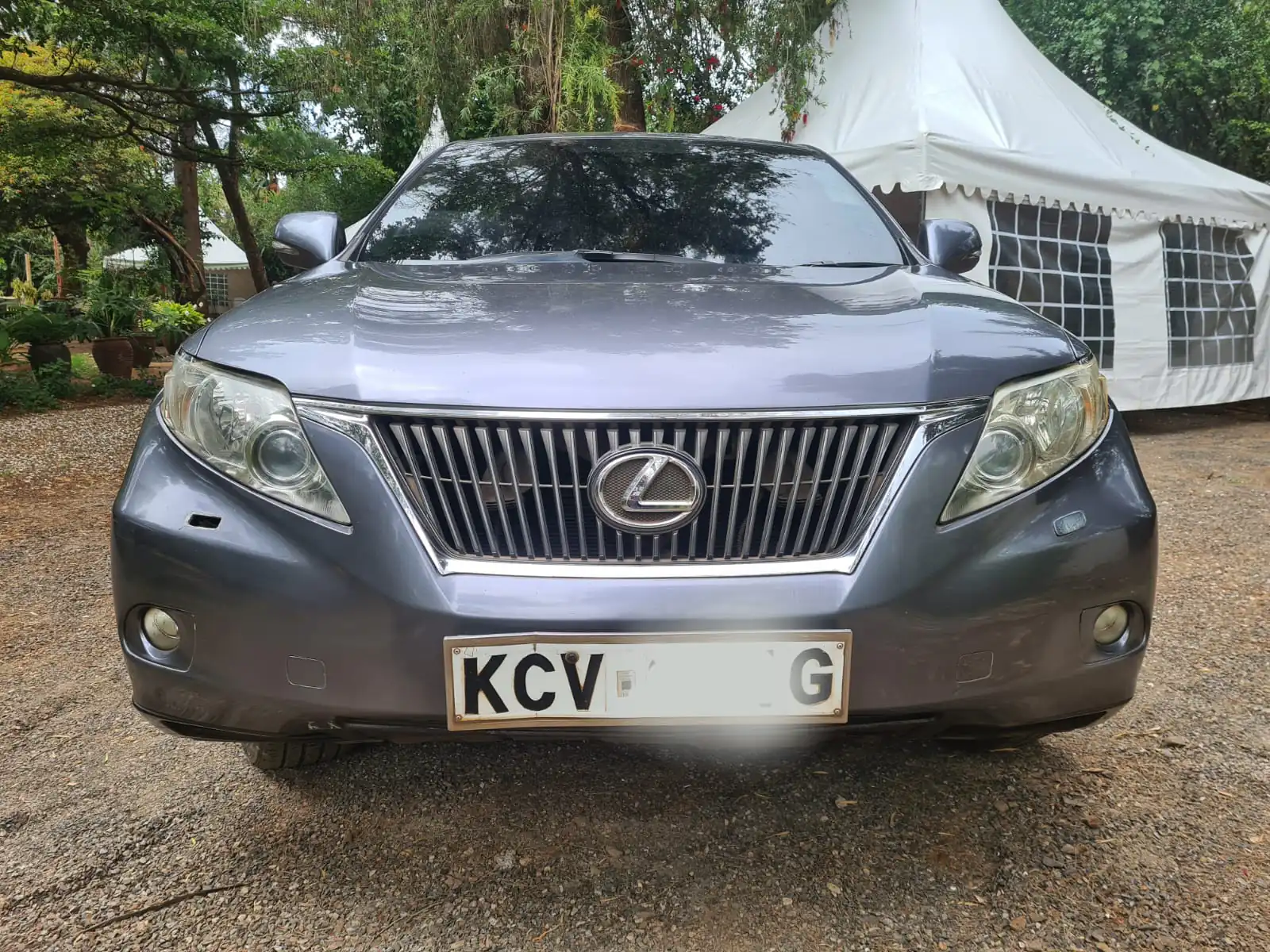 Lexus RX 270 Asian Owner Very clean New Shape  QUICK SALE Asian Owner. Cars from 150K, 30% Deposit lipa pole pole. Hire purchase installments HP. UpTo 70% financing/finance NO CRB STATUS CHECK Trade in OK