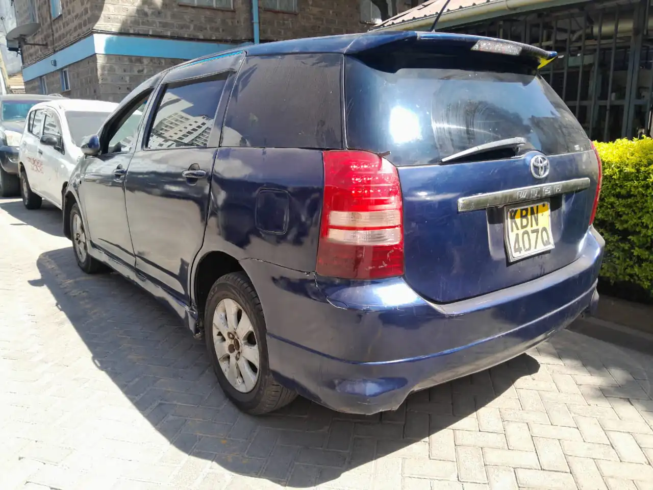 Toyota Wish 399k ONLY  😲 QUICK SALE. Cars from 150K, 30% Deposit lipa pole pole. Hire purchase installments HP. UpTo 70% financing/finance NO CRB STATUS CHECK Trade in OK