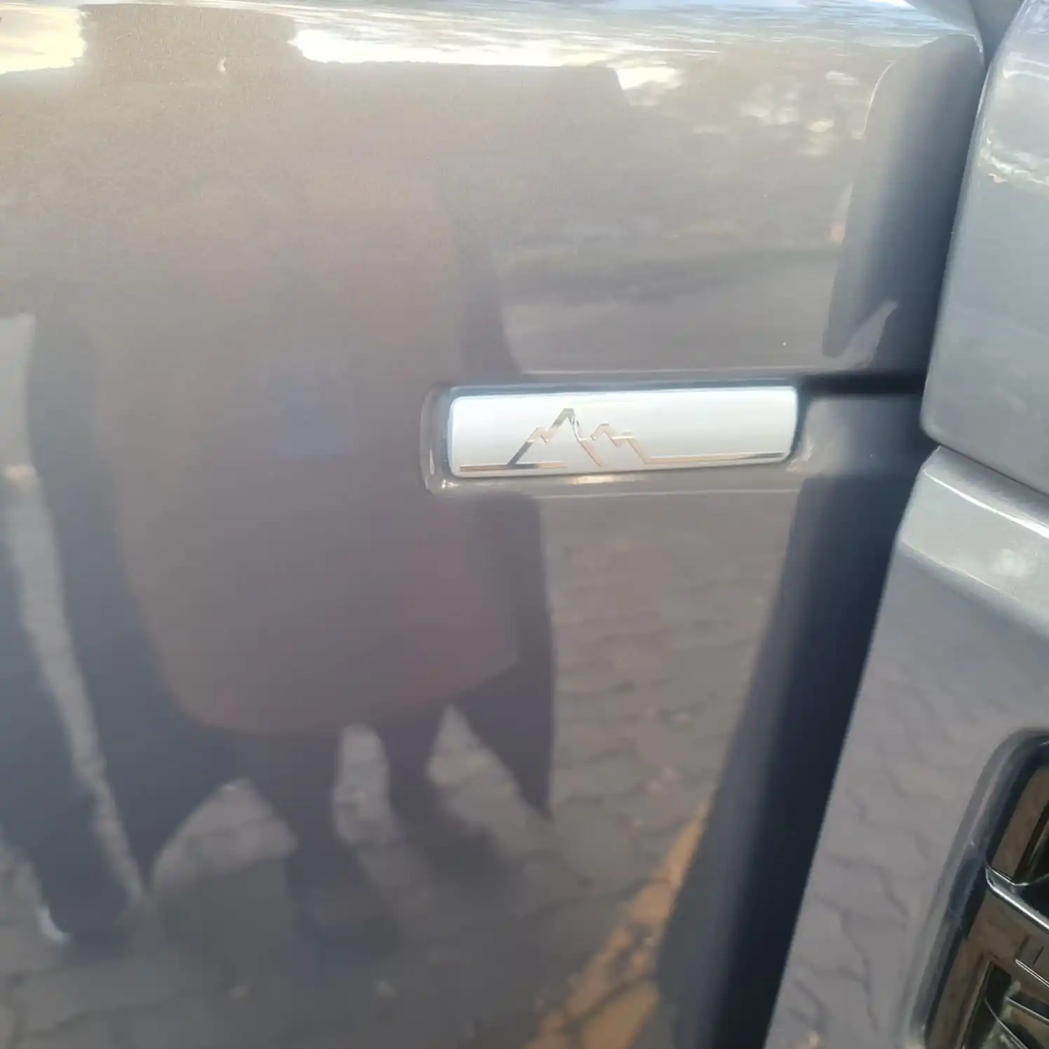 Land Rover Discovery 4 LAND-MARK Lady owner Very clean Triple SUNROOF 😲 QUICK SALE. Cars from 150K, 30% Deposit lipa pole pole. Hire purchase installments HP. UpTo 70% financing/finance NO CRB STATUS CHECK Trade in OK