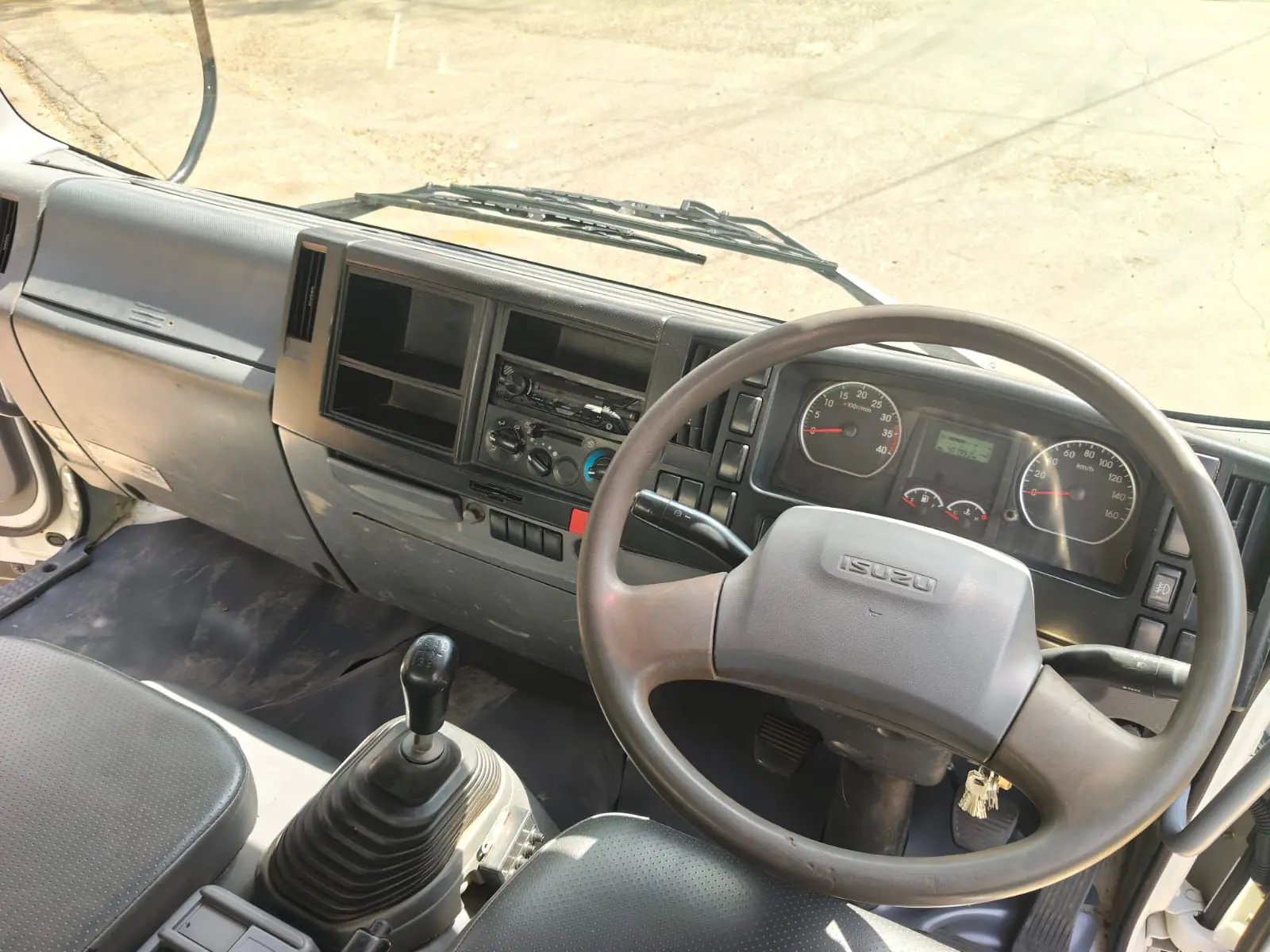 ISUZU FRR lorry On offer 😲 QUICK SALE. Cars from 150K, 30% Deposit lipa pole pole. Hire purchase installments HP. UpTo 70% financing/finance NO CRB STATUS CHECK Trade in OK