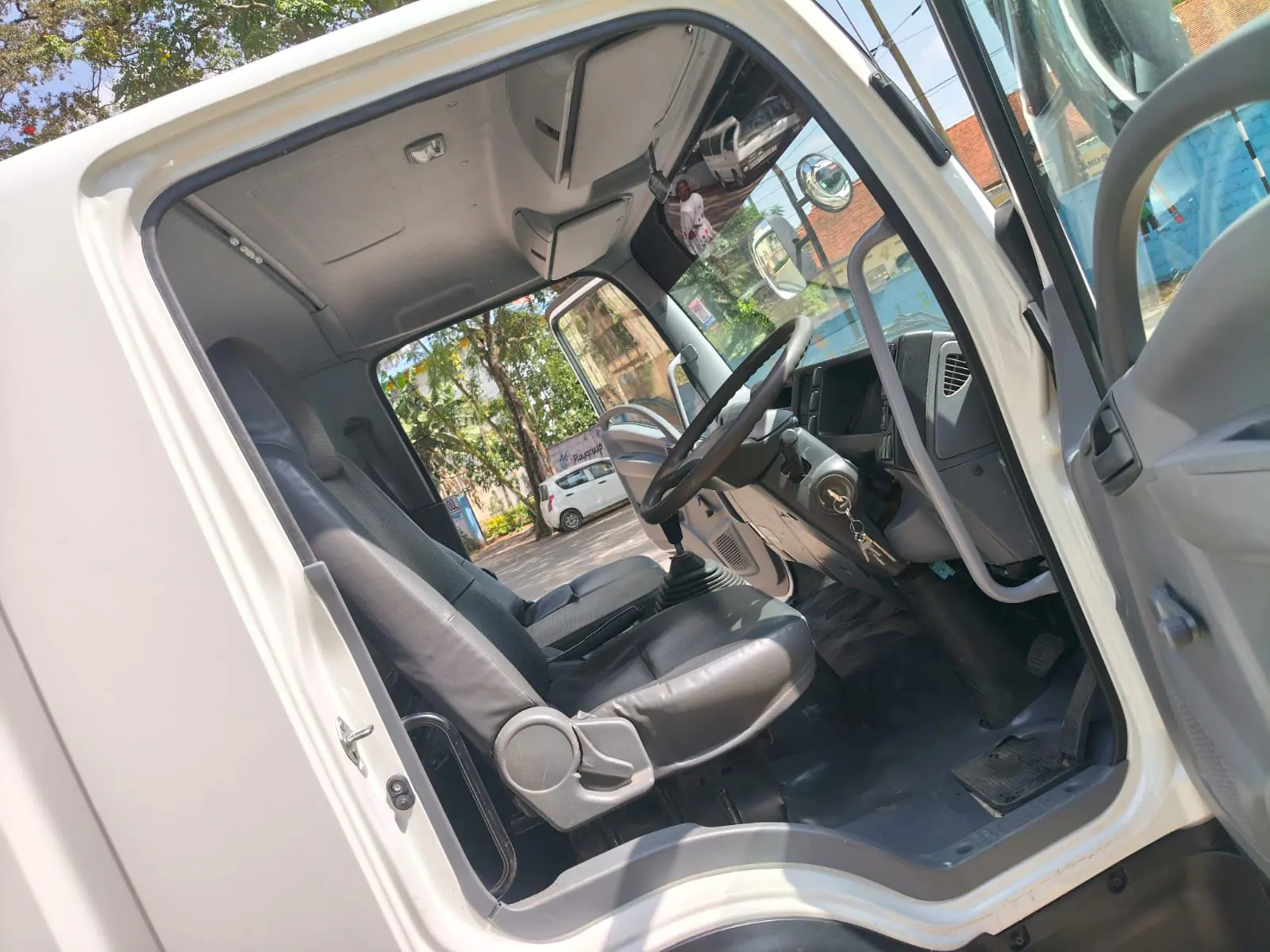 ISUZU FRR lorry On offer 😲 QUICK SALE. Cars from 150K, 30% Deposit lipa pole pole. Hire purchase installments HP. UpTo 70% financing/finance NO CRB STATUS CHECK Trade in OK