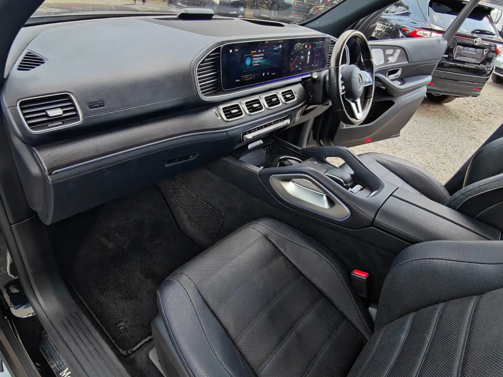 Mercedes Benz GLS AMG 4MATIC New ARRIVAL New shape 😲 QUICK SALE. Cars from 150K, 30% Deposit lipa pole pole. Hire purchase installments HP. UpTo 70% financing/finance NO CRB STATUS CHECK Trade in OK 2020 black GLS 400D