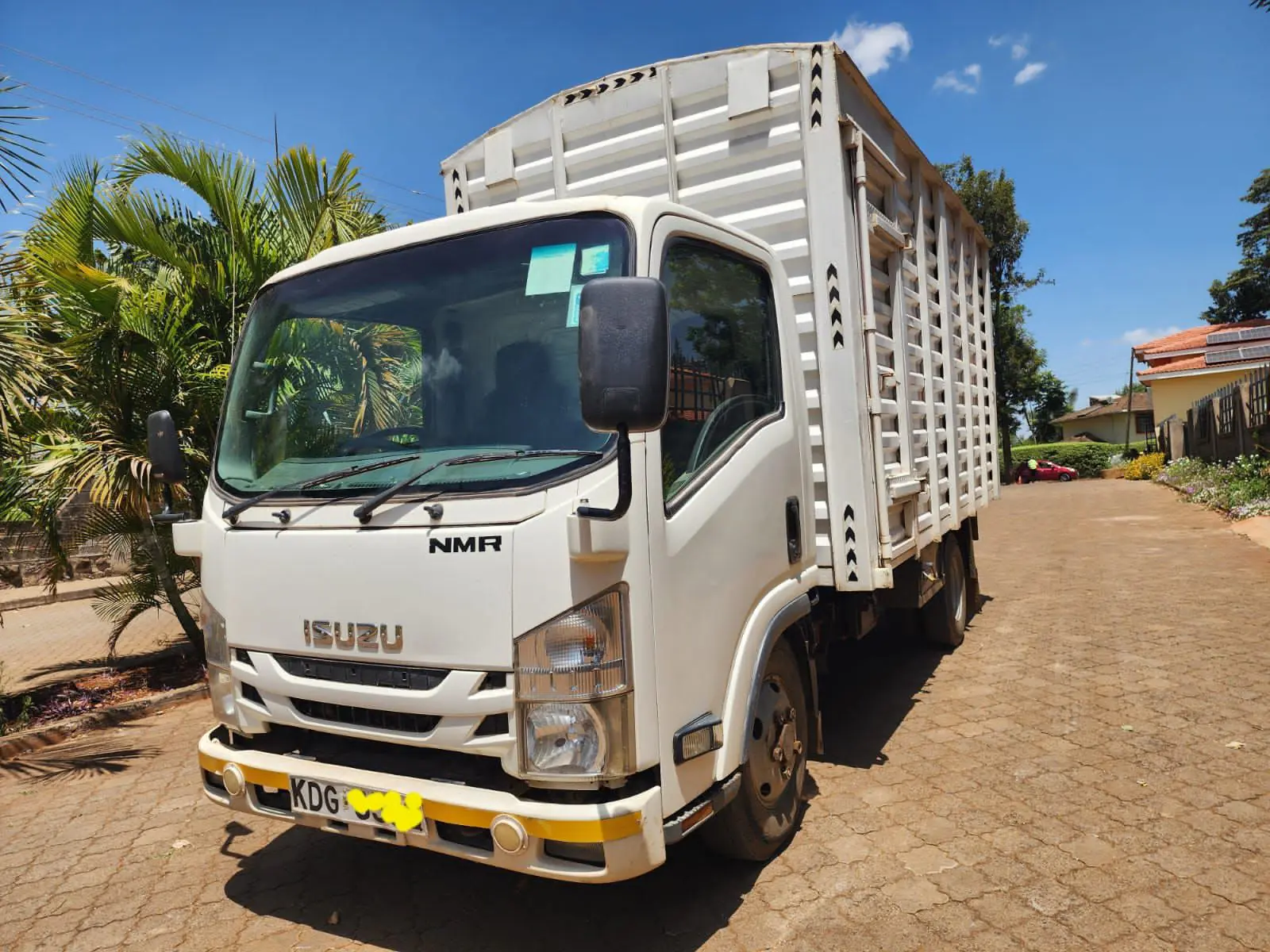 ISUZU lorry On offer 😲 QUICK SALE. Cars from 150K, 30% Deposit lipa pole pole. Hire purchase installments HP. UpTo 70% financing/finance NO CRB STATUS CHECK Trade in OK