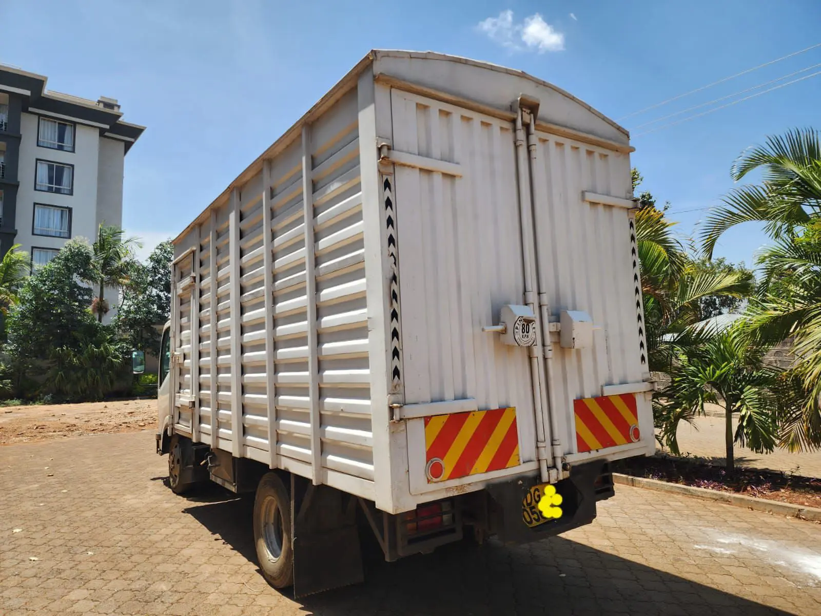 ISUZU lorry On offer 😲 QUICK SALE. Cars from 150K, 30% Deposit lipa pole pole. Hire purchase installments HP. UpTo 70% financing/finance NO CRB STATUS CHECK Trade in OK