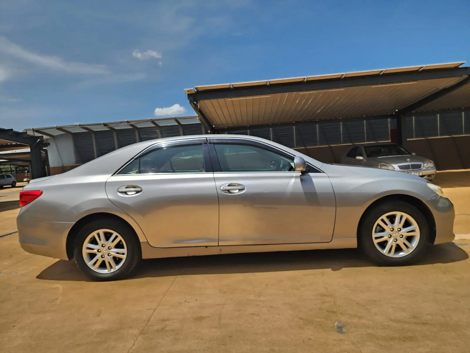 Toyota Mark X QUICK SALE. Cars from 150K, 30% Deposit lipa pole pole. Hire purchase installments HP. UpTo 70% financing/finance NO CRB STATUS CHECK Trade in OK