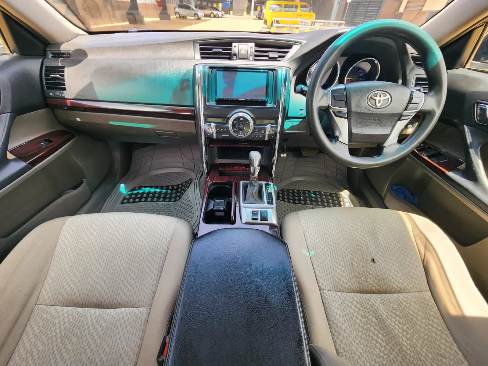 Toyota Mark X QUICK SALE. Cars from 150K, 30% Deposit lipa pole pole. Hire purchase installments HP. UpTo 70% financing/finance NO CRB STATUS CHECK Trade in OK