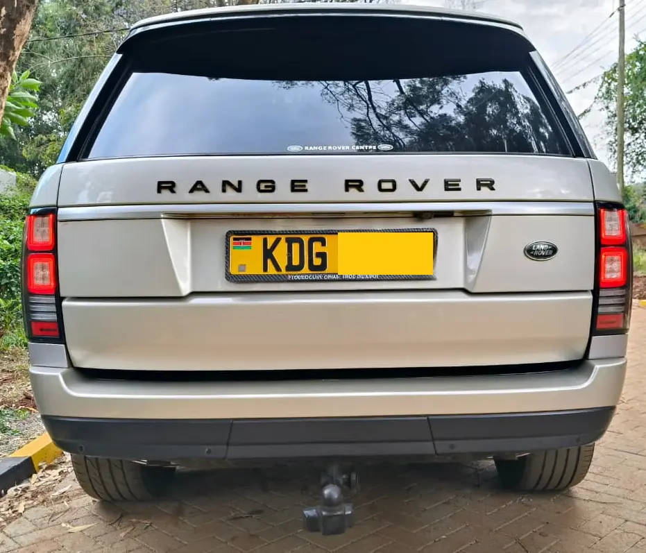 Range Rover Vogue On offer 😲 QUICK SALE. Cars from 150K, 30% Deposit lipa pole pole. Hire purchase installments HP. UpTo 70% financing/finance NO CRB STATUS CHECK Trade in OK