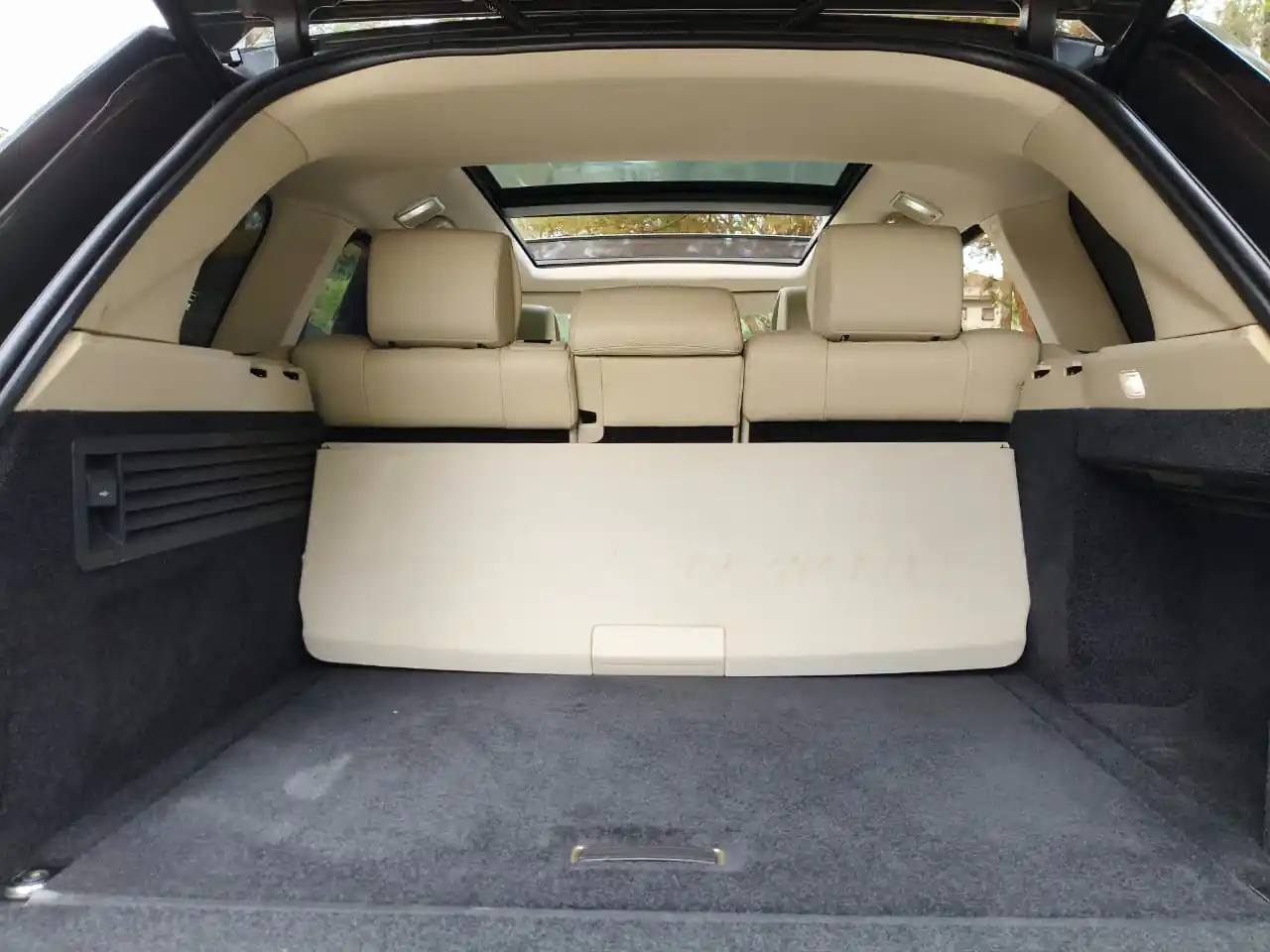 Range Rover Vogue On offer 😲 QUICK SALE. Cars from 150K, 30% Deposit lipa pole pole. Hire purchase installments HP. UpTo 70% financing/finance NO CRB STATUS CHECK Trade in OK