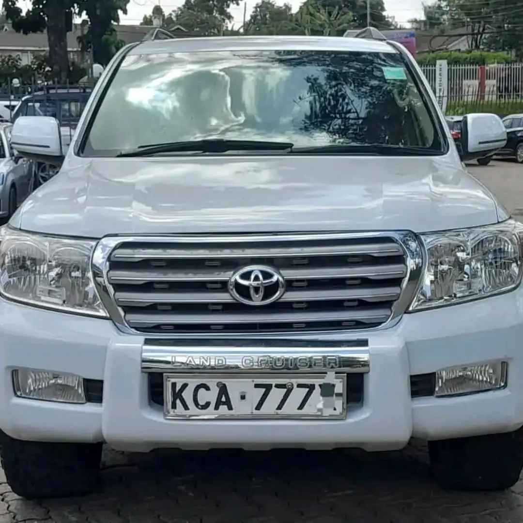 Toyota Land Cruiser V8 200, 1.5M DEPOSIT On offer 😲 QUICK SALE. Cars from 150K, 30% Deposit lipa pole pole. Hire purchase installments HP. UpTo 70% financing/finance NO CRB STATUS CHECK Trade in OK