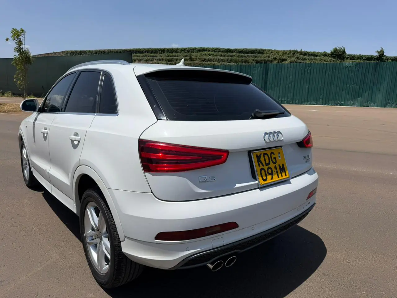 Audi Q3 S line New Shape  QUICK SALE Asian Owner. Cars from 150K, 30% Deposit lipa pole pole. Hire purchase installments HP. UpTo 70% financing/finance NO CRB STATUS CHECK Trade in OK