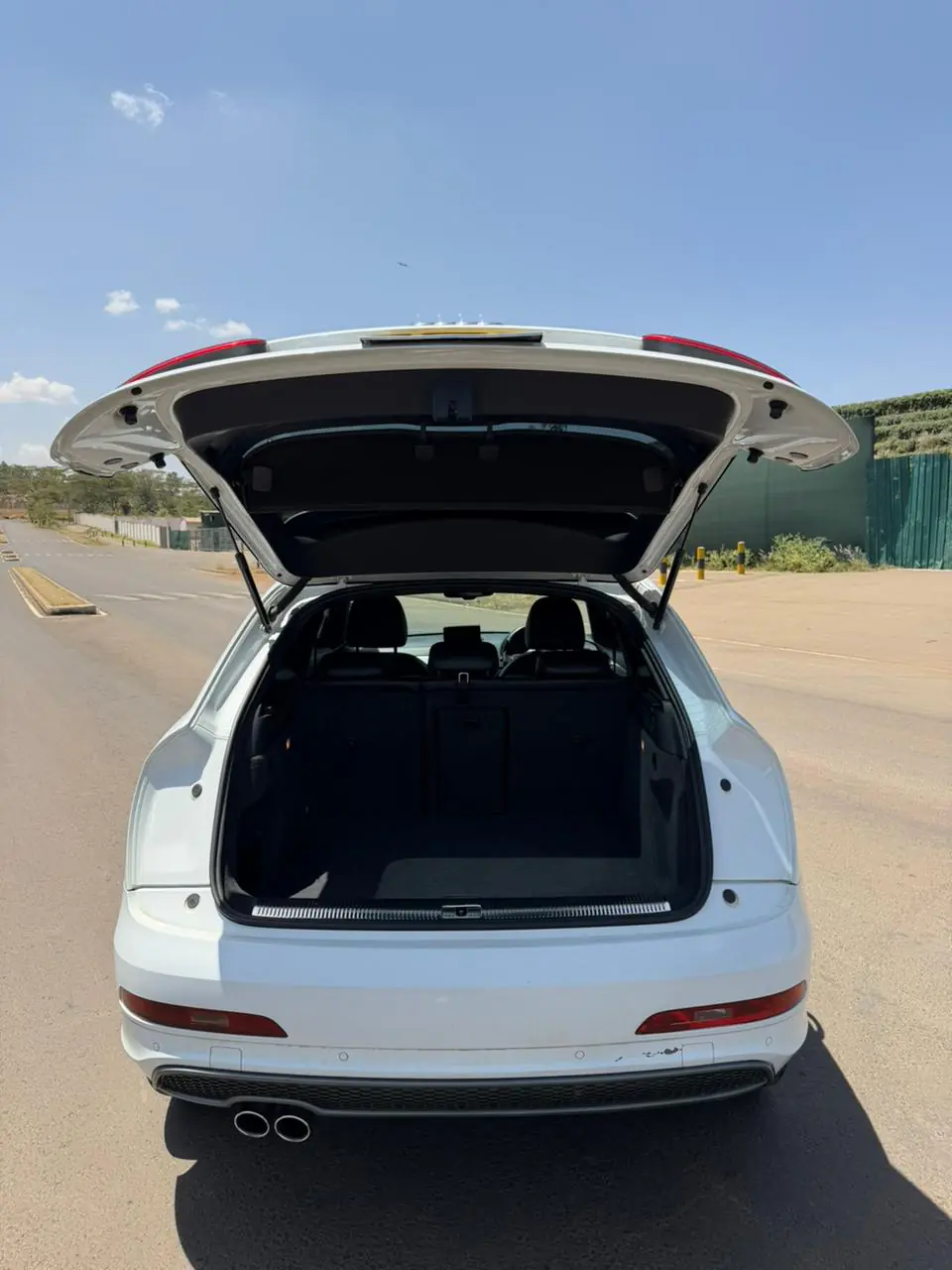 Audi Q3 S line New Shape  QUICK SALE Asian Owner. Cars from 150K, 30% Deposit lipa pole pole. Hire purchase installments HP. UpTo 70% financing/finance NO CRB STATUS CHECK Trade in OK