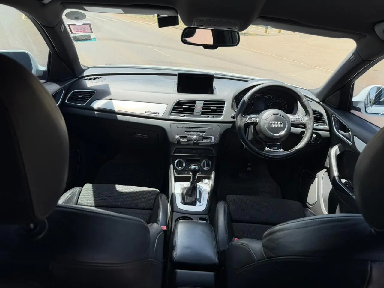 Audi Q3 S line New Shape  QUICK SALE Asian Owner. Cars from 150K, 30% Deposit lipa pole pole. Hire purchase installments HP. UpTo 70% financing/finance NO CRB STATUS CHECK Trade in OK