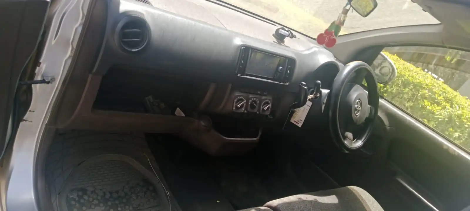 Toyota Passo New Shape 2014 420K 😲 QUICK SALE. Cars from 150K, 30% Deposit lipa pole pole. Hire purchase installments HP. UpTo 70% financing/finance NO CRB STATUS CHECK Trade in OK