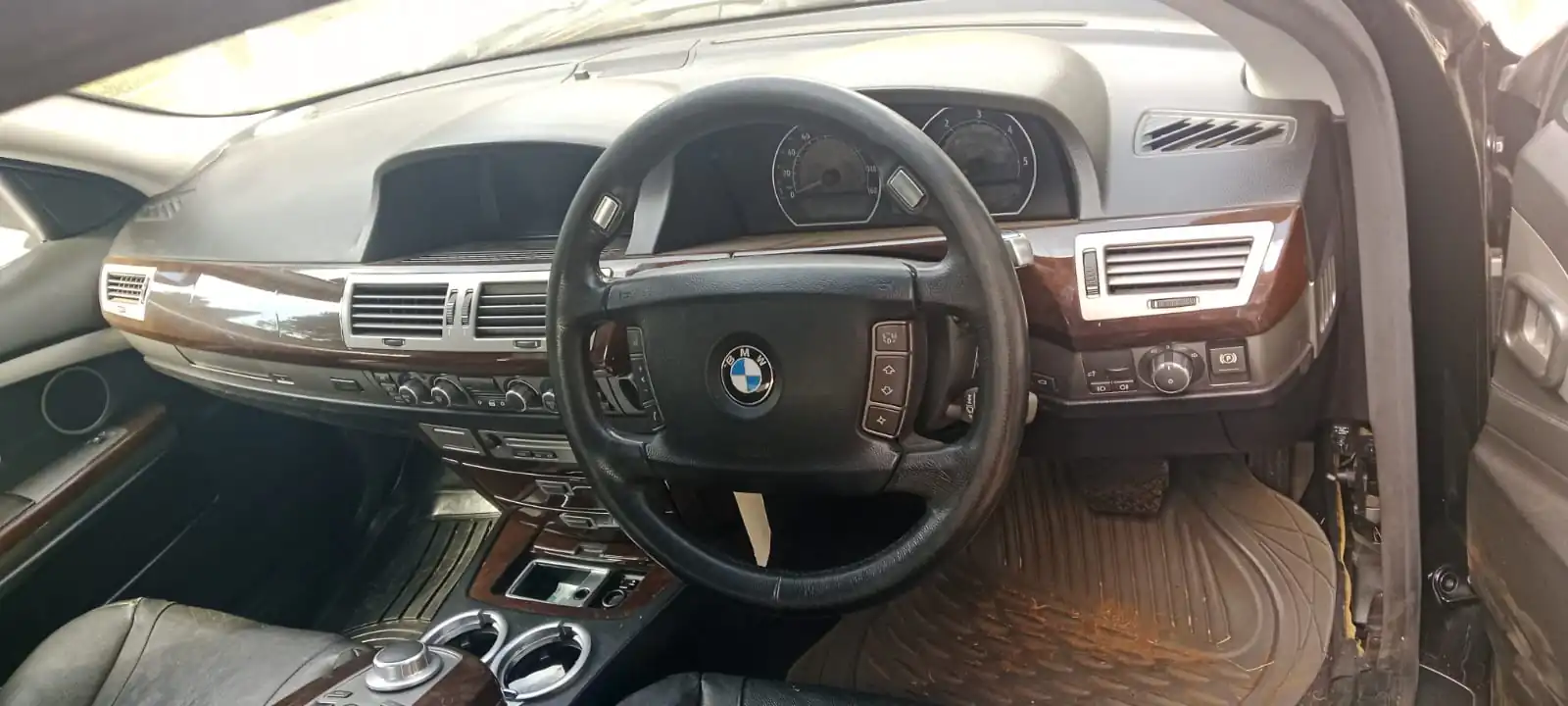 BMW 7 SERIES QUICK SALE. Cars from 150K, 30% Deposit lipa pole pole. Hire purchase installments HP. UpTo 70% financing/finance NO CRB STATUS CHECK Trade in OK