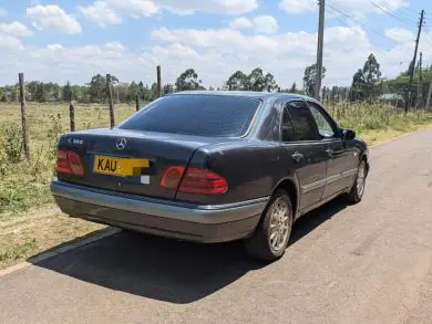 Mercedes Benz E200 QUICK SALE. Cars from 150K, 30% Deposit lipa pole pole. Hire purchase installments HP. UpTo 70% financing/finance NO CRB STATUS CHECK Trade in OK