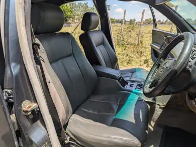 Mercedes Benz E200 QUICK SALE. Cars from 150K, 30% Deposit lipa pole pole. Hire purchase installments HP. UpTo 70% financing/finance NO CRB STATUS CHECK Trade in OK