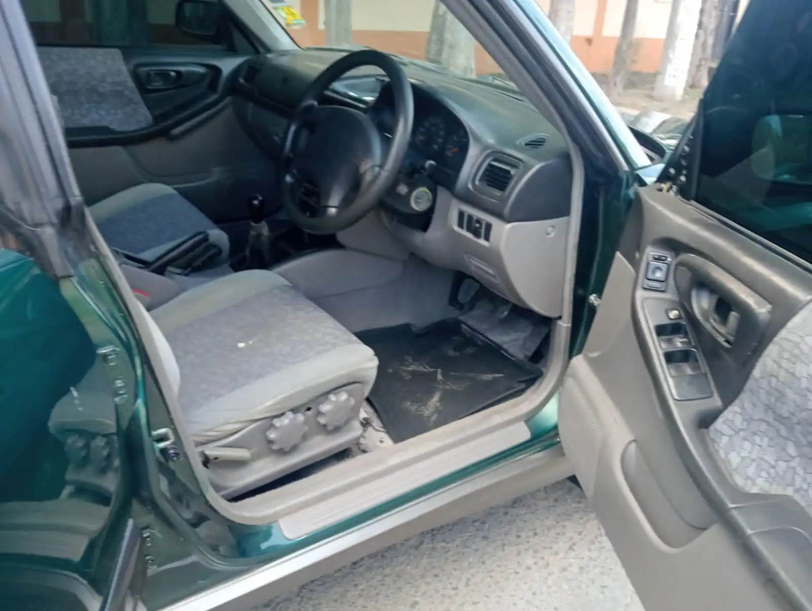 Subaru Forester Manual SF5 QUICK SALE Asian Owner. Cars from 150K, 30% Deposit lipa pole pole. Hire purchase installments HP. UpTo 70% financing/finance NO CRB STATUS CHECK Trade in OK