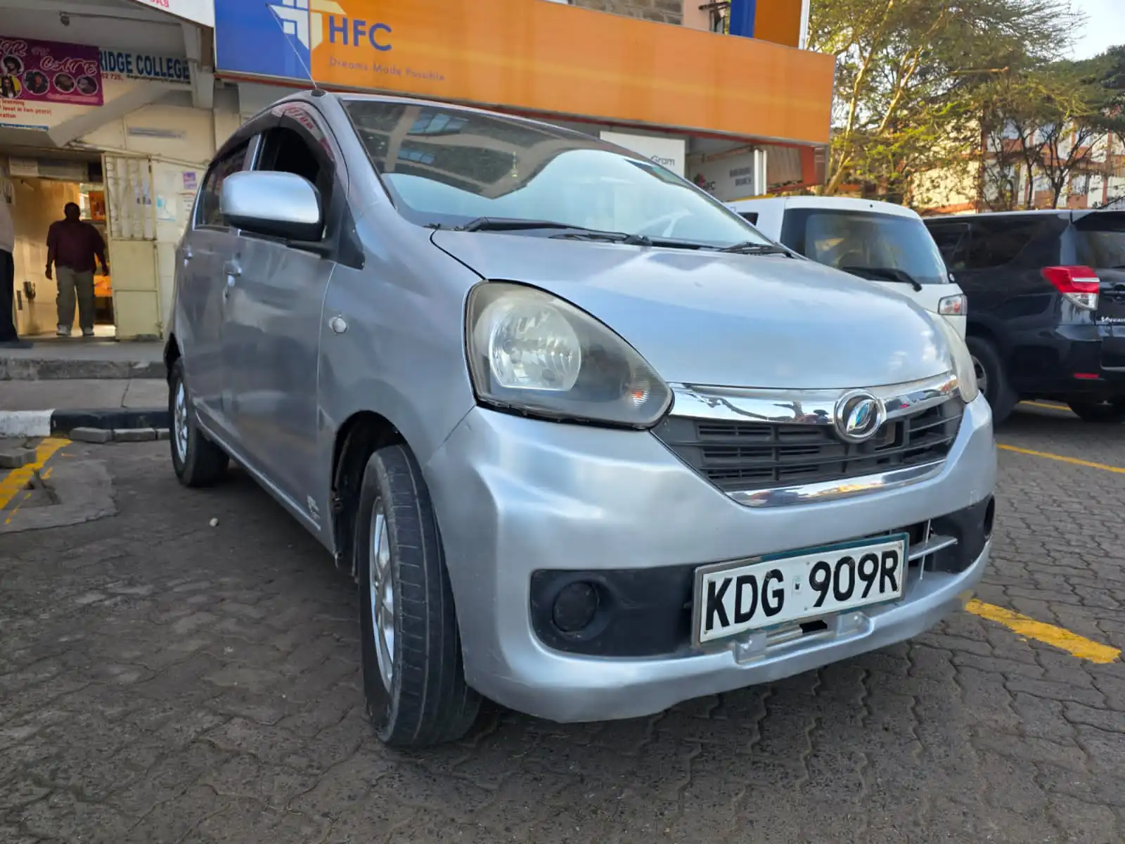 Daihatsu Mira 650cc😲 QUICK SALE. Cars from 150K, 30% Deposit lipa pole pole. Hire purchase installments HP. UpTo 70% financing/finance NO CRB STATUS CHECK Trade in OK