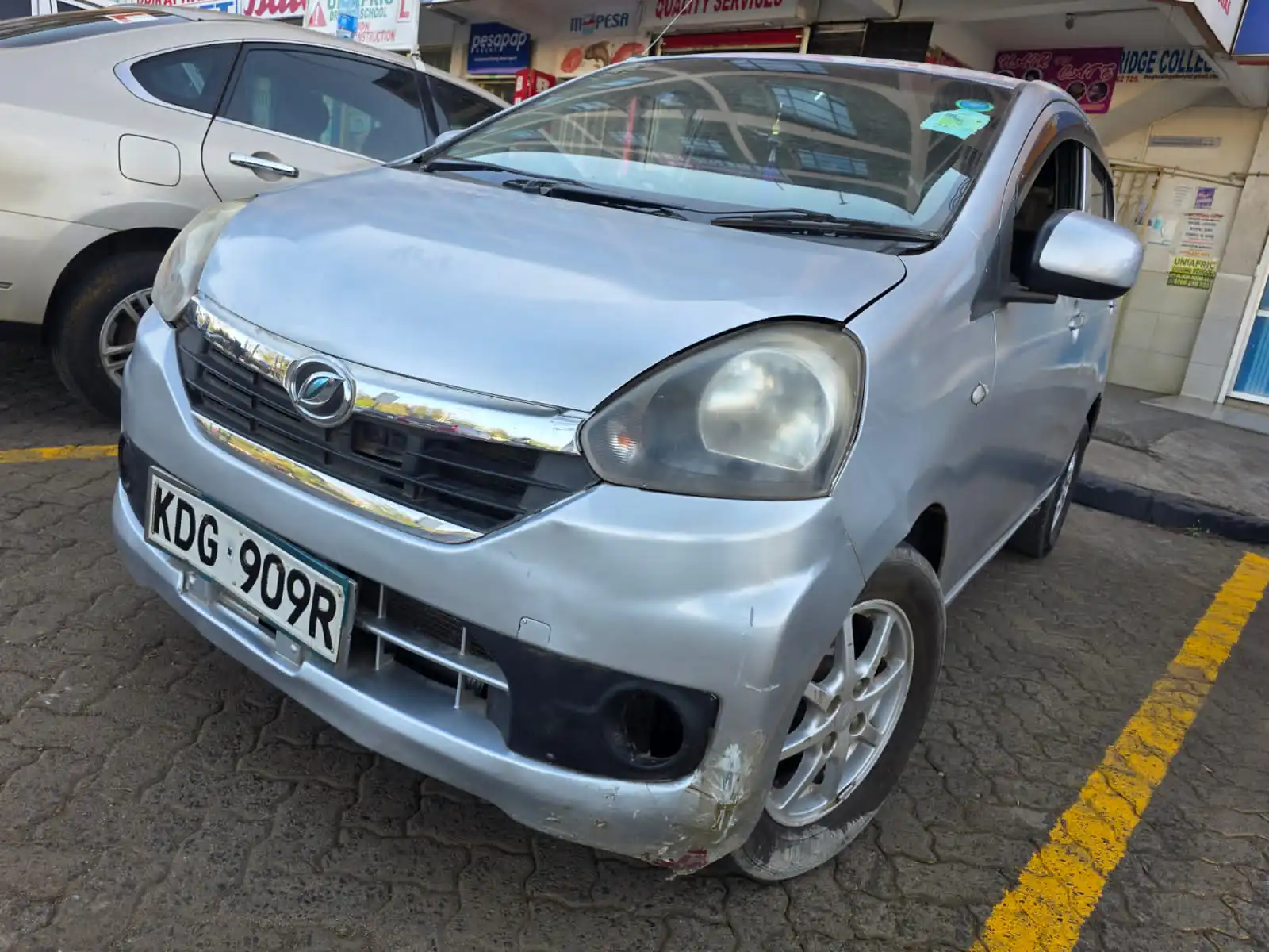 Daihatsu Mira 650cc😲 QUICK SALE. Cars from 150K, 30% Deposit lipa pole pole. Hire purchase installments HP. UpTo 70% financing/finance NO CRB STATUS CHECK Trade in OK