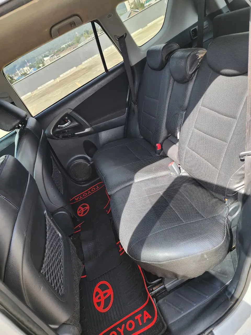 Toyota Vanguard New Shape hybrid QUICK SALE Asian Owner. Cars from 150K, 30% Deposit lipa pole pole. Hire purchase installments HP. UpTo 70% financing/finance NO CRB STATUS CHECK Trade in OK