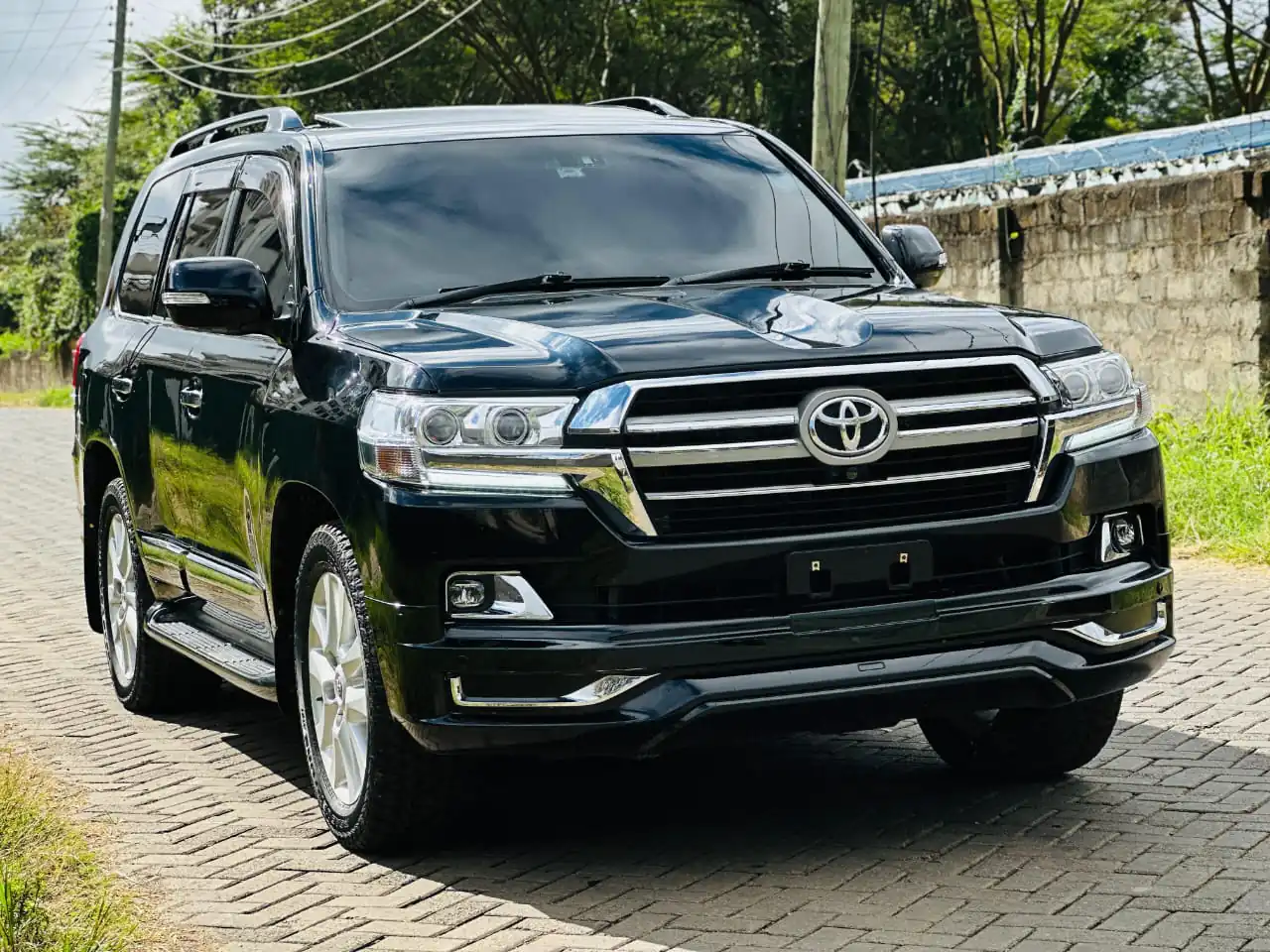 Toyota Land-Cruiser V8 200 series😲 KD QUICK SALE. Cars from 150K, 30% Deposit lipa pole pole. Hire purchase installments HP. UpTo 70% financing/finance NO CRB STATUS CHECK Trade in OK