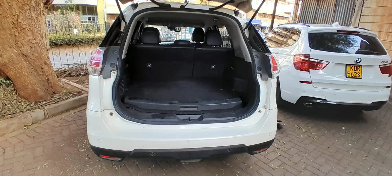 Nissan XTRAIL New Shape T32 hybrid QUICK SALE. Cars from 150K, 30% Deposit lipa pole pole. Hire purchase installments HP. UpTo 70% financing/finance NO CRB STATUS CHECK Trade in OK