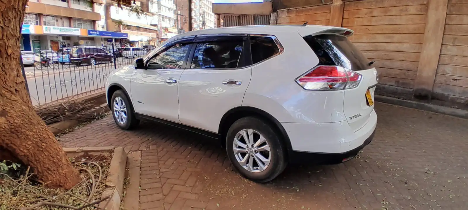 Nissan XTRAIL New Shape T32 hybrid QUICK SALE. Cars from 150K, 30% Deposit lipa pole pole. Hire purchase installments HP. UpTo 70% financing/finance NO CRB STATUS CHECK Trade in OK