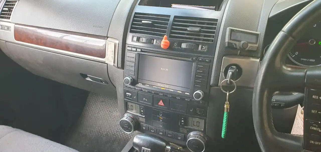 Volkswagen Touareg QUICK SALE. Cars from 150K, 30% Deposit lipa pole pole. Hire purchase installments HP. UpTo 70% financing/finance NO CRB STATUS CHECK Trade in OK