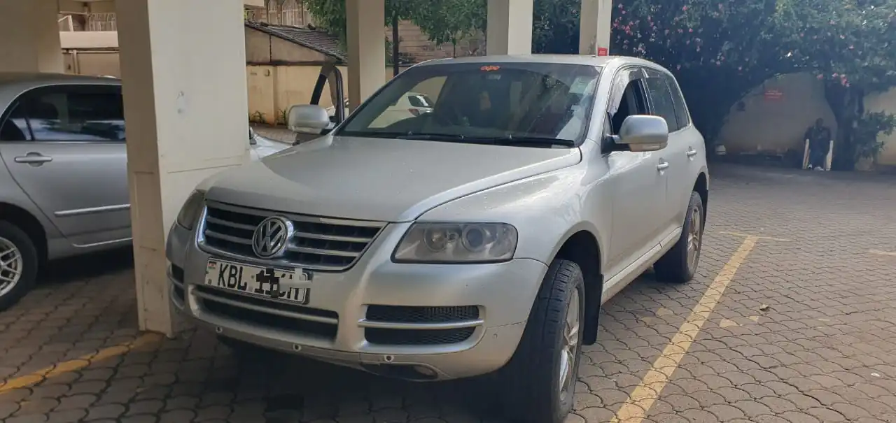 Volkswagen Touareg QUICK SALE. Cars from 150K, 30% Deposit lipa pole pole. Hire purchase installments HP. UpTo 70% financing/finance NO CRB STATUS CHECK Trade in OK