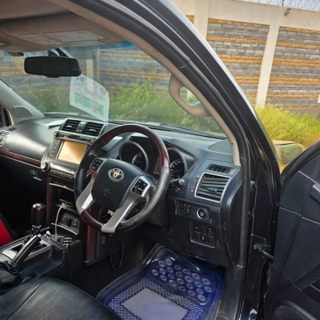 Toyota Land Cruiser Prado VX j150 diesel 😲 QUICK SALE. Cars from 150K, 30% Deposit lipa pole pole. Hire purchase installments HP. UpTo 70% financing/finance NO CRB STATUS CHECK Trade in OK