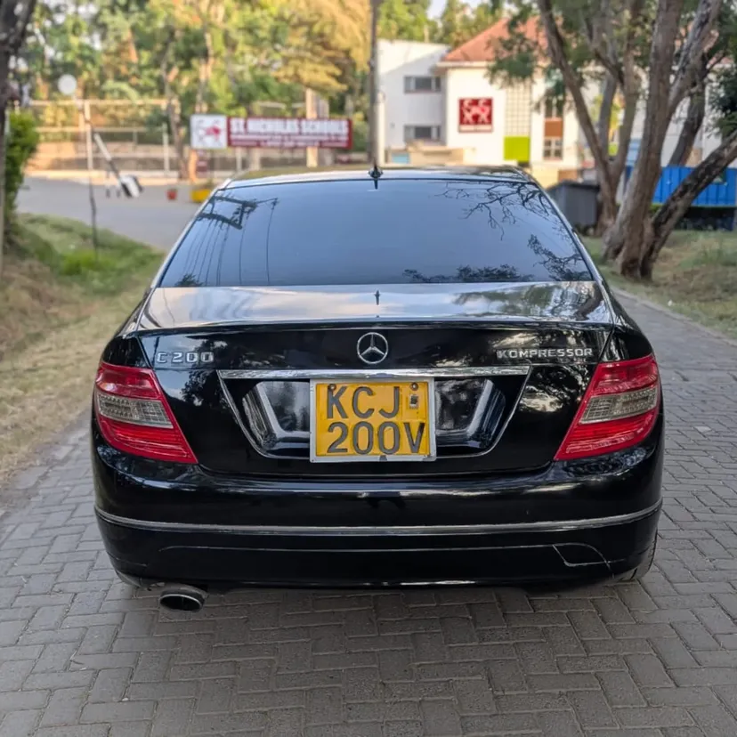 Mercedes C200 😲 QUICK SALE. Cars from 150K, 30% Deposit lipa pole pole. Hire purchase installments HP. UpTo 70% financing/finance NO CRB STATUS CHECK Trade in OK