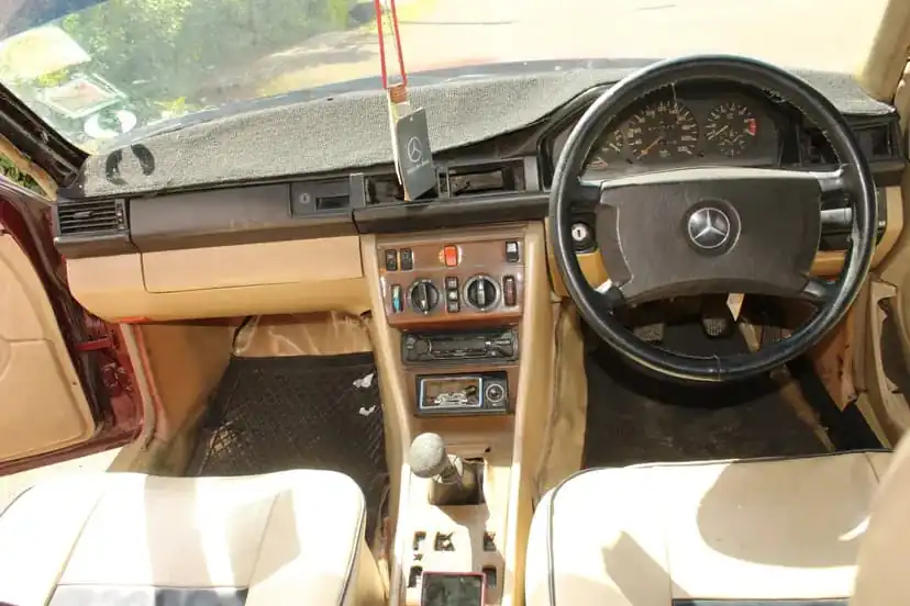 Mercedes W124 111 E Class 😲 QUICK SALE. Cars from 150K, 30% Deposit lipa pole pole. Hire purchase installments HP. UpTo 70% financing/finance NO CRB STATUS CHECK Trade in OK