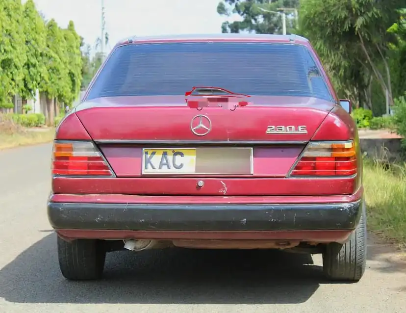 Mercedes W124 111 E Class 😲 QUICK SALE. Cars from 150K, 30% Deposit lipa pole pole. Hire purchase installments HP. UpTo 70% financing/finance NO CRB STATUS CHECK Trade in OK
