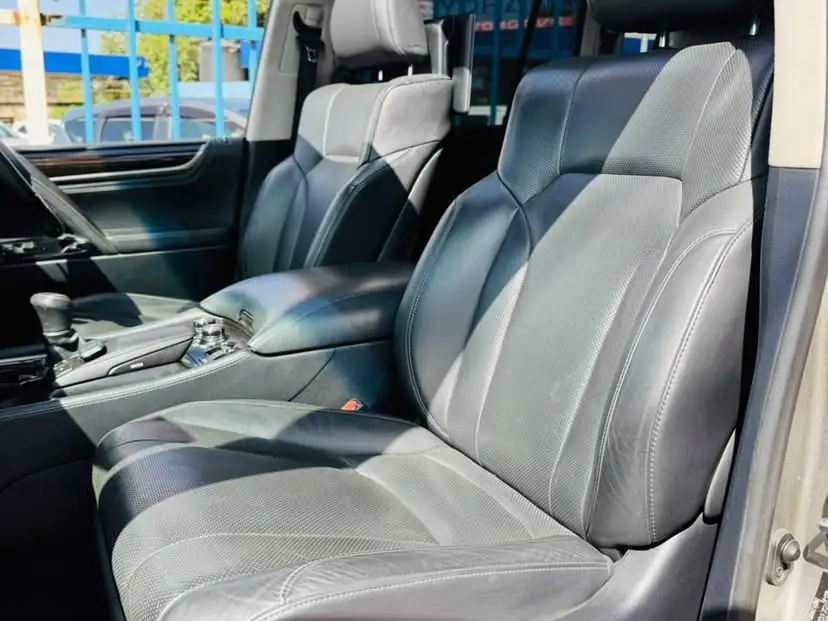 Lexus LX 450D New Arrival New shape Diesel 😲 QUICK SALE. Cars from 150K, 30% Deposit lipa pole pole. Hire purchase installments HP. UpTo 70% financing/finance NO CRB STATUS CHECK Trade in OK