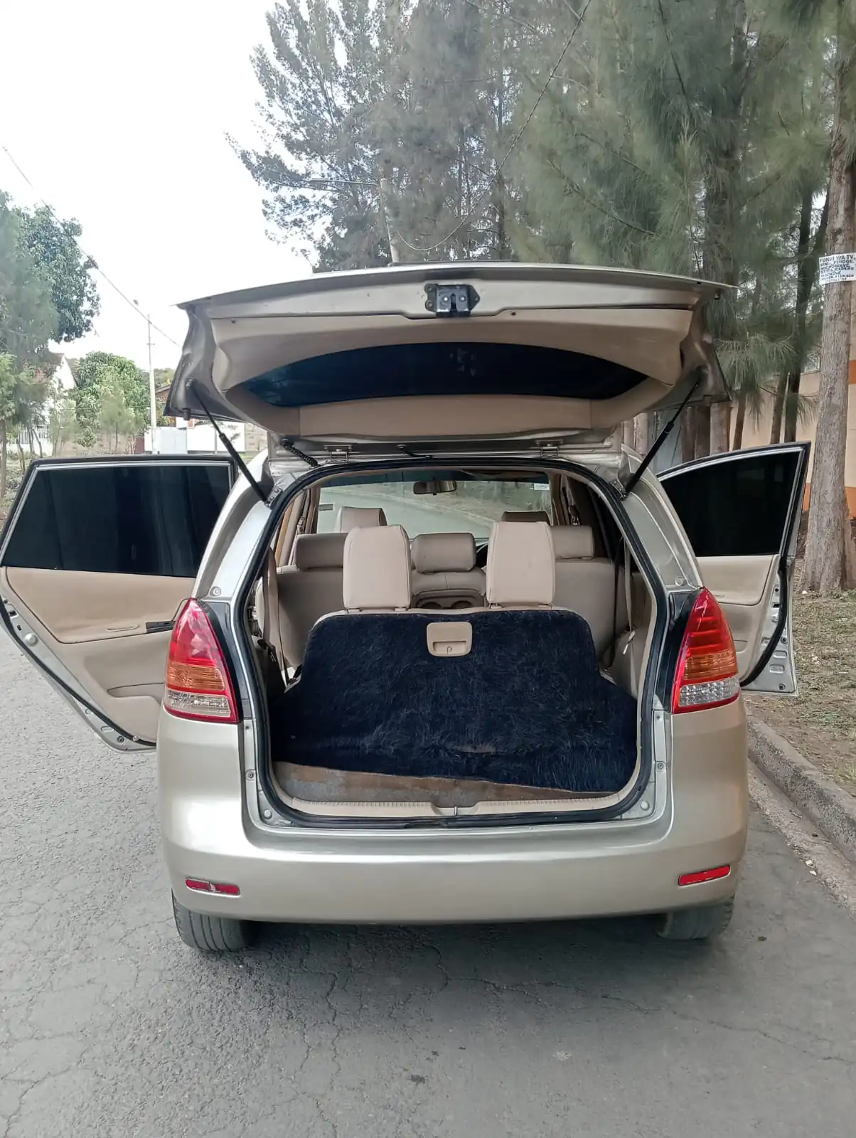 Toyota Spacio 7 Seater 😲 QUICK SALE. Cars from 150K, 30% Deposit lipa pole pole. Hire purchase installments HP. UpTo 70% financing/finance NO CRB STATUS CHECK Trade in OK