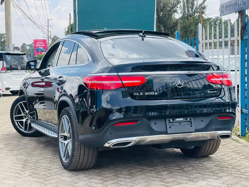 Mercedes Benz GLE New Shape New Arrival fully loaded 😲 QUICK SALE. Cars from 150K, 30% Deposit lipa pole pole. Hire purchase installments HP. UpTo 70% financing/finance NO CRB STATUS CHECK Trade in OK