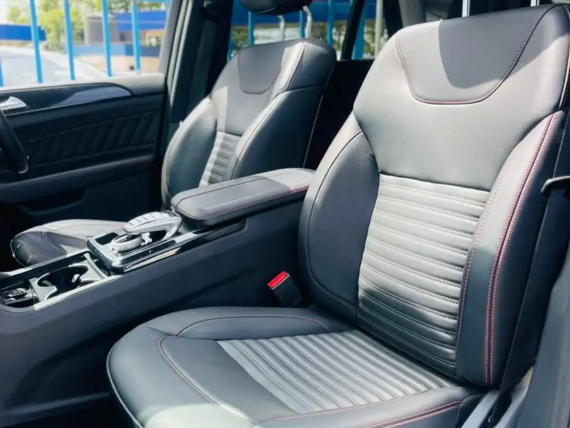 Mercedes Benz GLE New Shape New Arrival fully loaded 😲 QUICK SALE. Cars from 150K, 30% Deposit lipa pole pole. Hire purchase installments HP. UpTo 70% financing/finance NO CRB STATUS CHECK Trade in OK