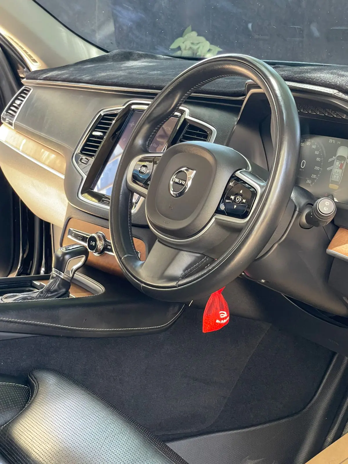 VOLVO XC90 T6 Inscription Polestar New Shape New Arrival 😲 QUICK SALE. Cars from 150K, 30% Deposit lipa pole pole. Hire purchase installments HP. UpTo 70% financing/finance NO CRB STATUS CHECK Trade in OK