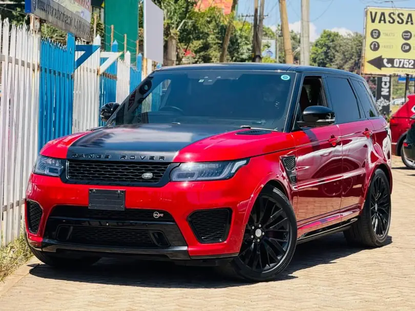 Range Rover SVR 5L supercharged Petrol New Shape New Arrival 😲 QUICK SALE. Cars from 150K, 30% Deposit lipa pole pole. Hire purchase installments HP. UpTo 70% financing/finance NO CRB STATUS CHECK Trade in OK