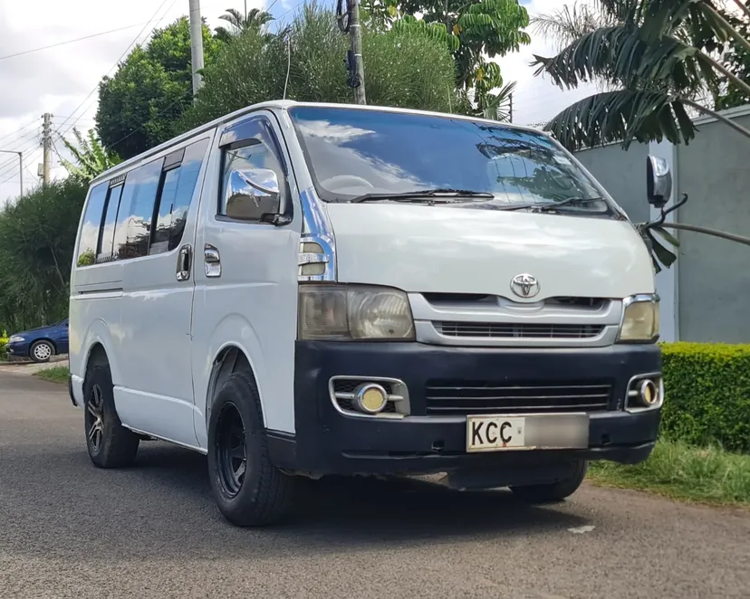 Toyota Hiace 7L DIESEL Private Van New Shape😲 QUICK SALE. Cars from 150K, 30% Deposit lipa pole pole. Hire purchase installments HP. UpTo 70% financing/finance NO CRB STATUS CHECK Trade in OK