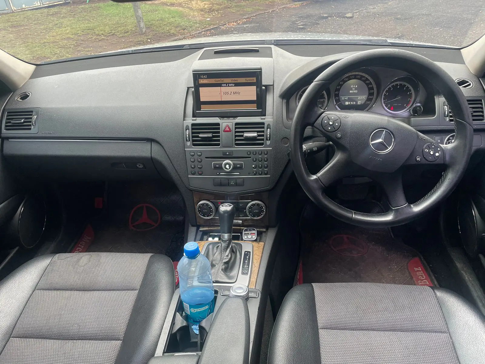 Mercedes Benz C200 😲 QUICK SALE. Cars from 150K, 30% Deposit lipa pole pole. Hire purchase installments HP. UpTo 70% financing/finance NO CRB STATUS CHECK Trade in OK