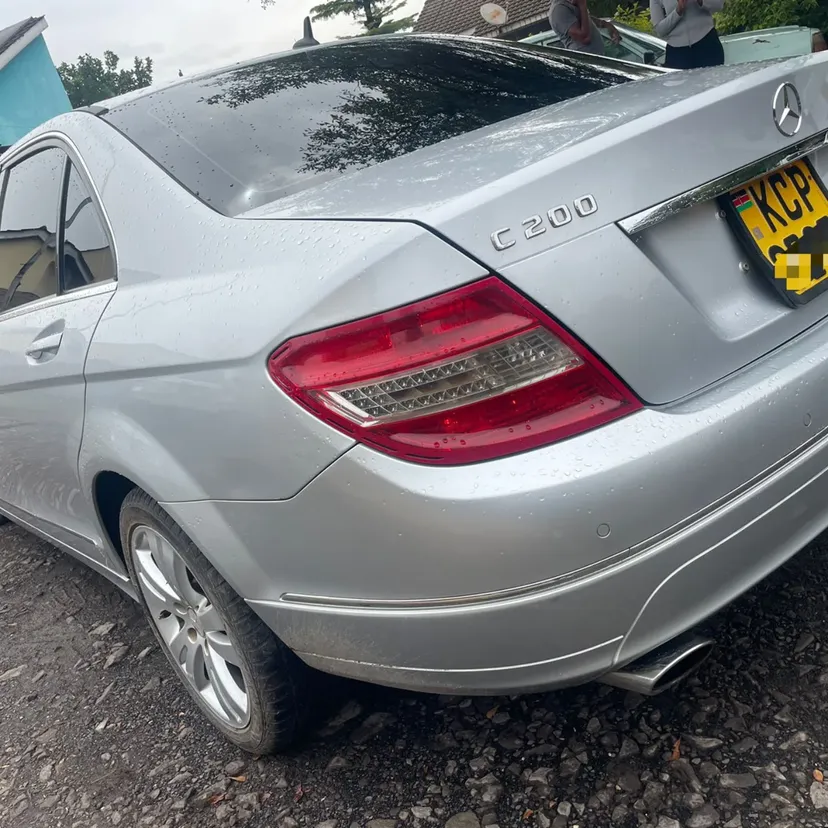 Mercedes Benz C200 😲 QUICK SALE. Cars from 150K, 30% Deposit lipa pole pole. Hire purchase installments HP. UpTo 70% financing/finance NO CRB STATUS CHECK Trade in OK