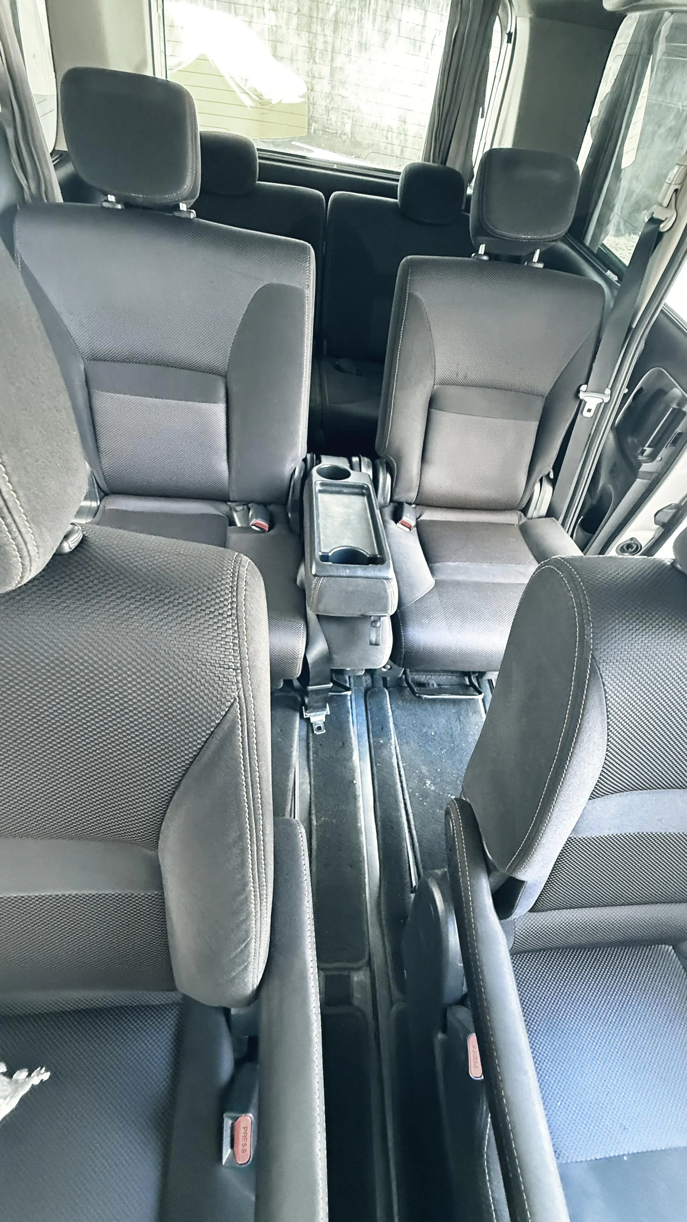 Nissan Serena New Shape 😲 QUICK SALE. Cars from 150K, 30% Deposit lipa pole pole. Hire purchase installments HP. UpTo 70% financing/finance NO CRB STATUS CHECK Trade in OK