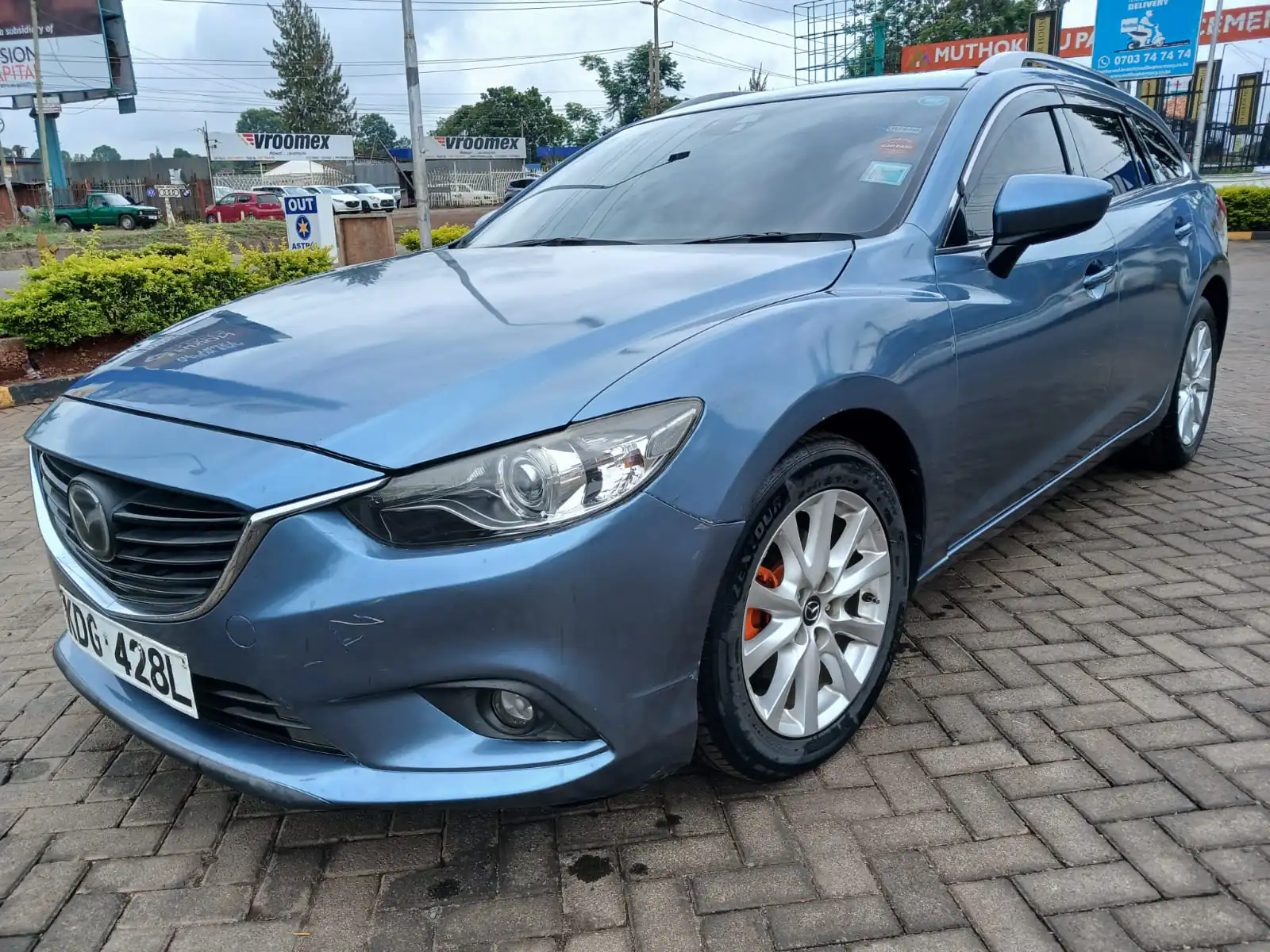Mazda Atenza with SUNROOF 😲 QUICK SALE. Cars from 150K, 30% Deposit lipa pole pole. Hire purchase installments HP. UpTo 70% financing/finance NO CRB STATUS CHECK Trade in OK