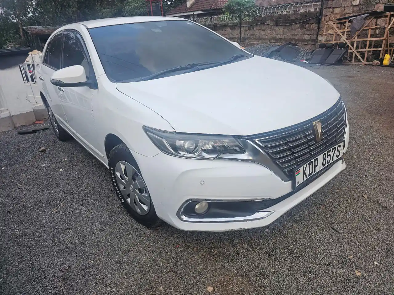 Toyota PREMIO New Shape 260 😲 QUICK SALE. Cars from 150K, 30% Deposit lipa pole pole. Hire purchase installments HP. UpTo 70% financing/finance NO CRB STATUS CHECK Trade in OK