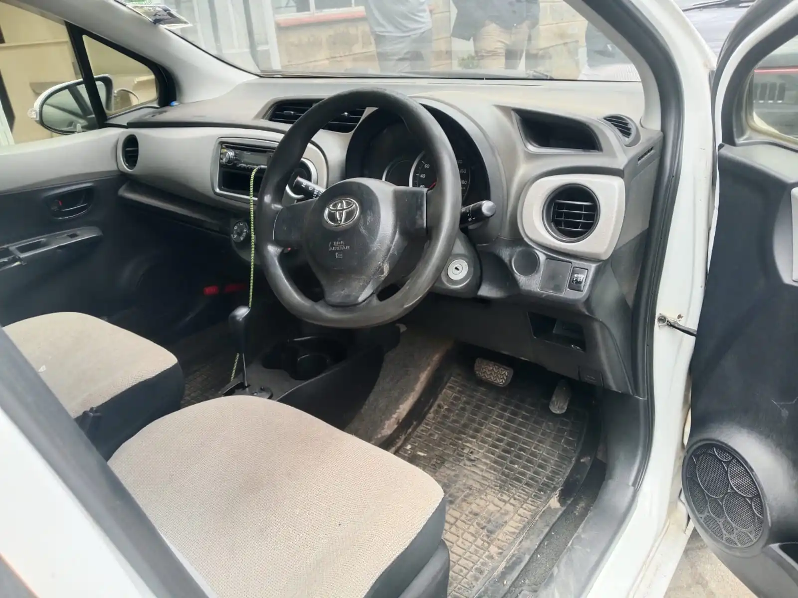 Toyota Vitz New Shape 2013 469k ONLY 😲 QUICK SALE. Cars from 150K, 30% Deposit lipa pole pole. Hire purchase installments HP. UpTo 70% financing/finance NO CRB STATUS CHECK Trade in OK