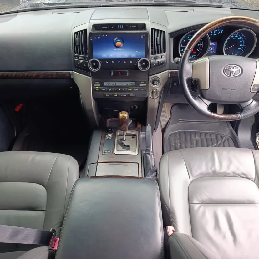 Toyota Land Cruiser v8 200 Asian Owner 😲 QUICK SALE. Cars from 150K, 30% Deposit lipa pole pole. Hire purchase installments HP. UpTo 70% financing/finance NO CRB STATUS CHECK Trade in OK