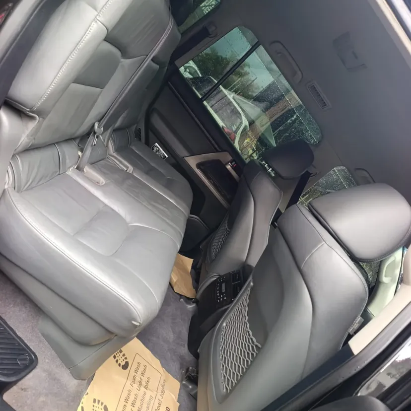 Toyota Land Cruiser v8 200 Asian Owner 😲 QUICK SALE. Cars from 150K, 30% Deposit lipa pole pole. Hire purchase installments HP. UpTo 70% financing/finance NO CRB STATUS CHECK Trade in OK