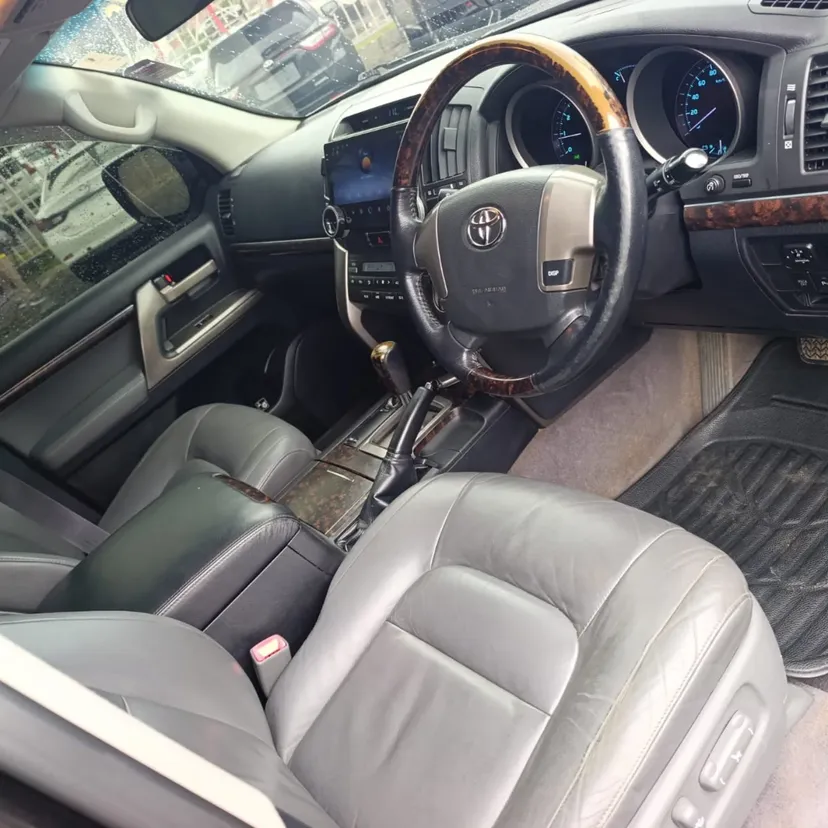 Toyota Land Cruiser v8 200 Asian Owner 😲 QUICK SALE. Cars from 150K, 30% Deposit lipa pole pole. Hire purchase installments HP. UpTo 70% financing/finance NO CRB STATUS CHECK Trade in OK
